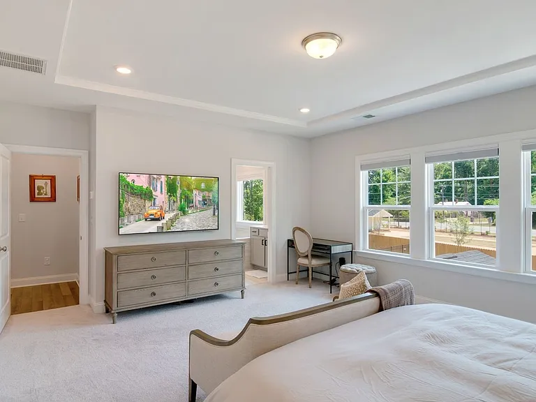 219 Abbot Pl — Photo 11