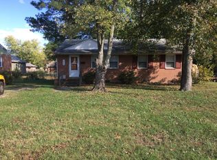 406 Penley Ave, Sandston, VA 23150