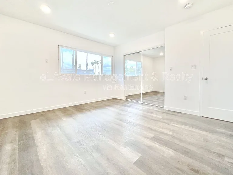 3900 Nicolet Ave — Photo 15