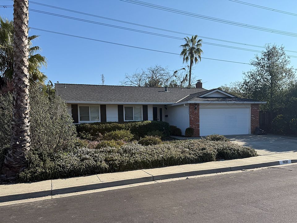 1st image of 1930 Redwood Dr