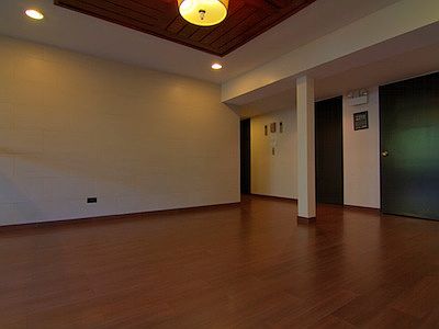 4th image of 441 W Barry Ave APT 530