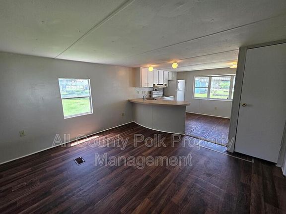 5th image of 2735 W 10th St #Hp-12