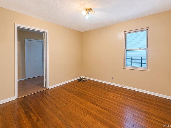 5th image of 24011 144th Avenue