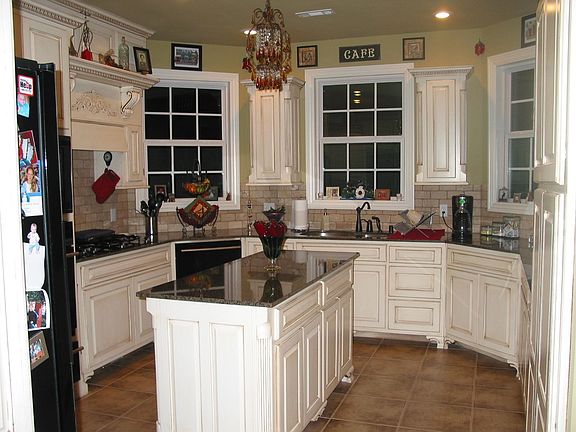 5th image of 9140 Mountain Lake Pl