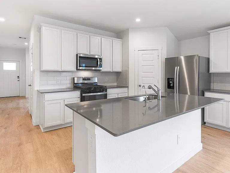 3203 Langley Bend Ln — Photo 13