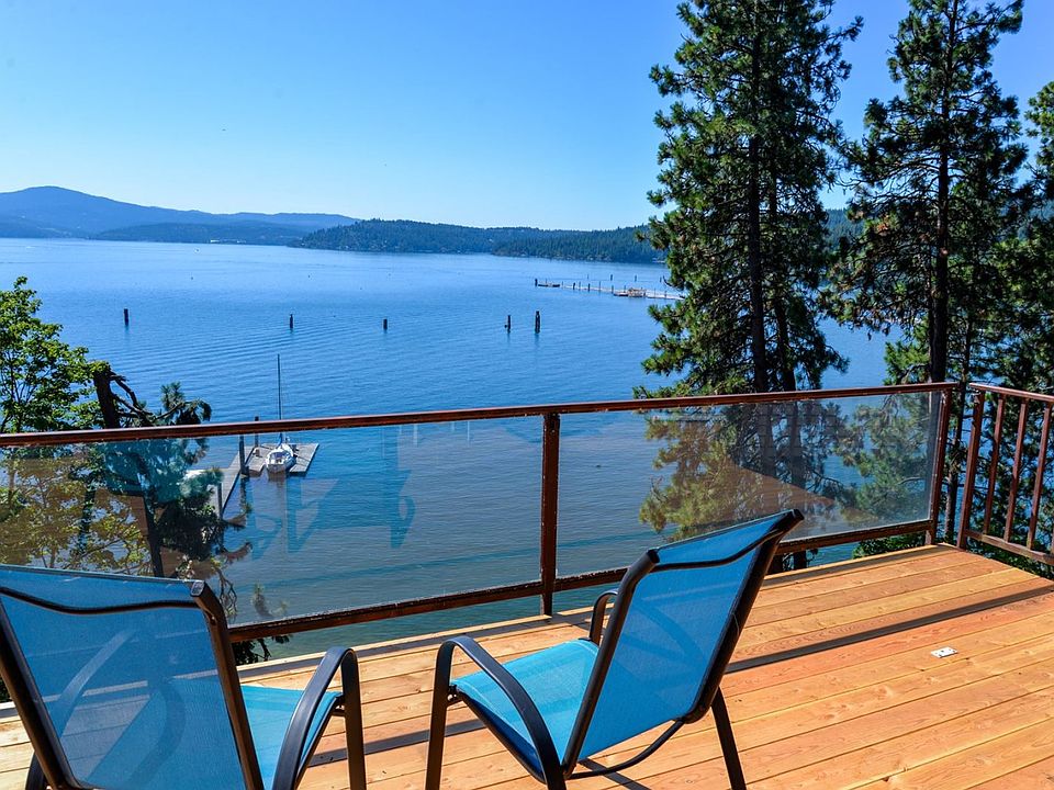 Upstairs deck