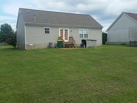 5th image of 2857 Sutherland Dr