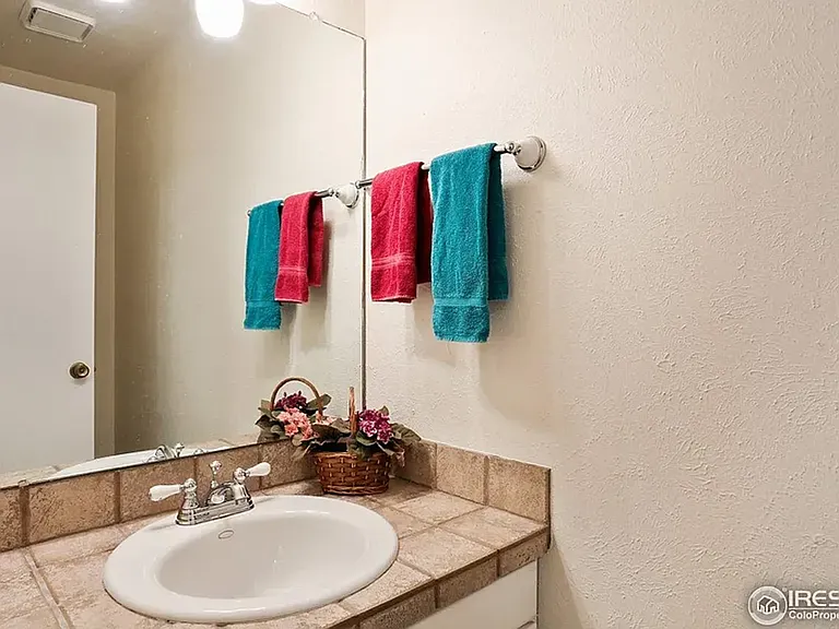 3186 Westwood Ct — Photo 12