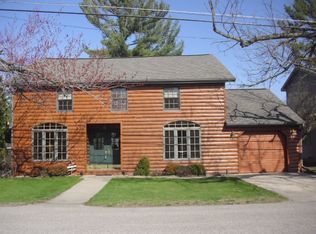 E1412 Grandview Rd, Waupaca, WI 54981