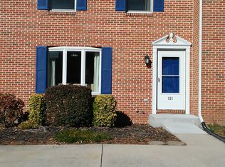 525 Monroe St, Harrisburg, PA 17113