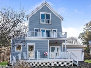 76514 Jordyn Ln, South Haven, MI 49090