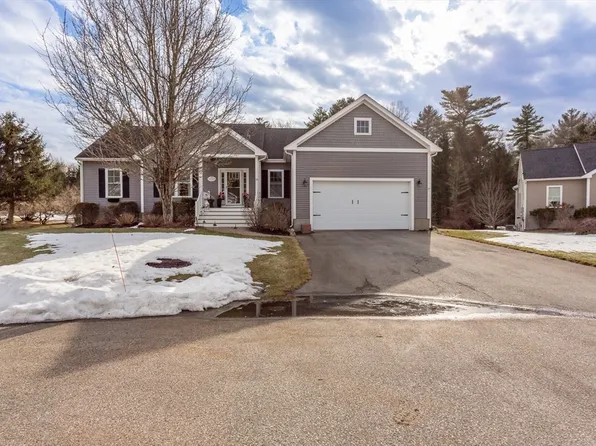 26 Heritage Dr, Taunton, MA 02780