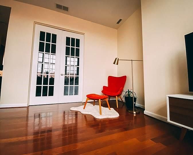 2nd image of 25 Bittner St APT 606