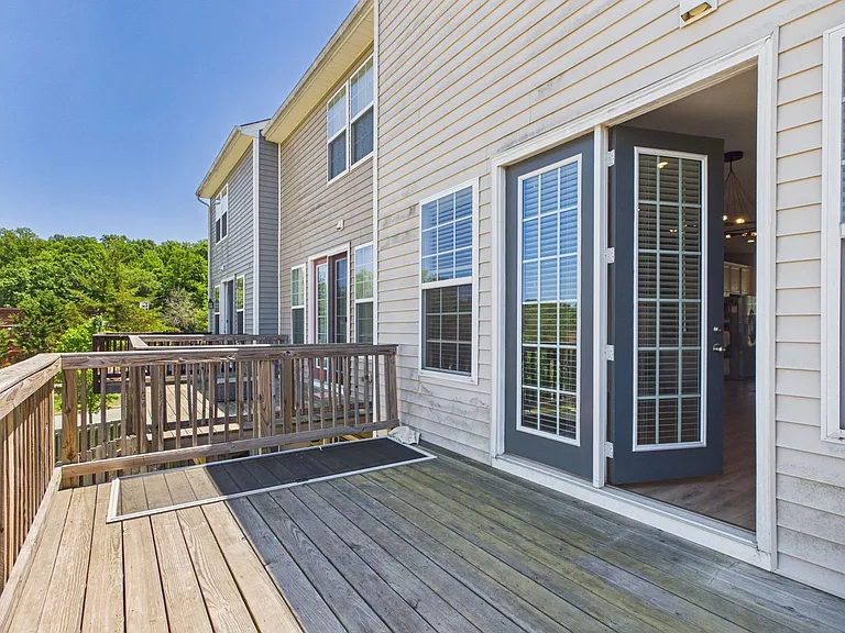 1405 Kerr Dr — Photo 37