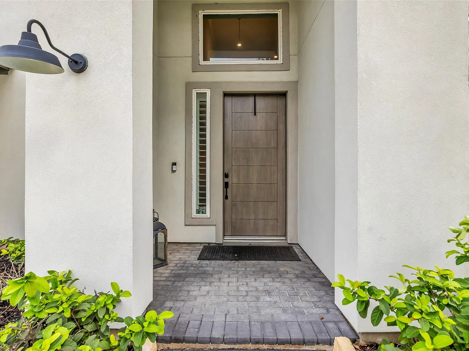 4 bed, 4.5 bath, 3522 sqft, $6,500 — Photo 3