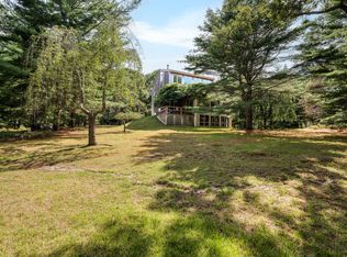 187 Middle Hwy, East Hampton, NY 11937