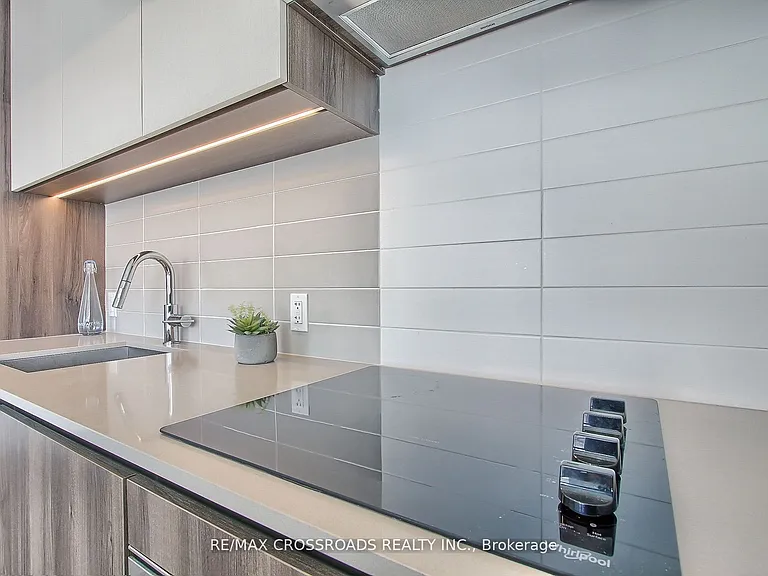 1000 Portage Pkwy #2511 — Photo 13