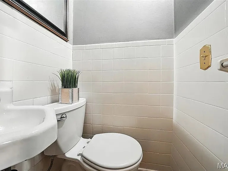6109 McPherson Ave — Photo 20