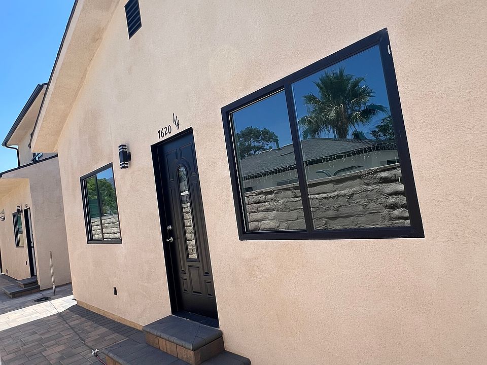 1st image of 7620 Arcola Ave #1/4