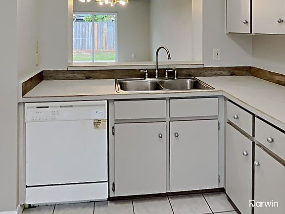 2nd image of 3198 Bearclaw Way