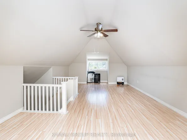 25 Spadina Ave, Hamilton, ON