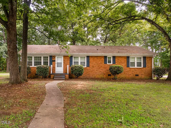 2604 Hickory Ave, Burlington, NC 27215