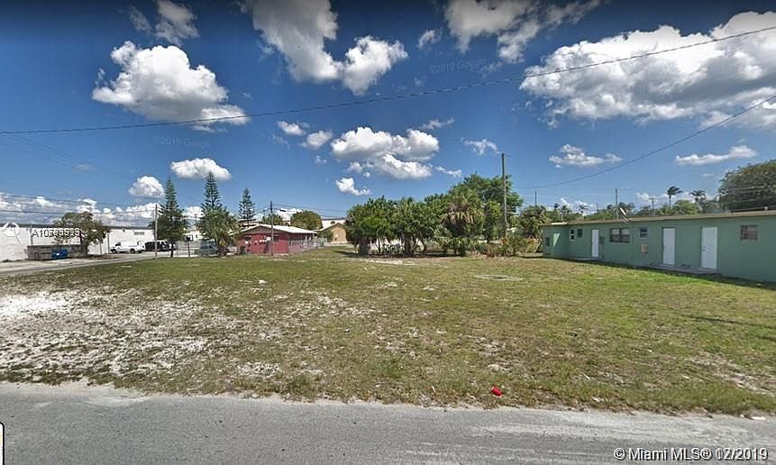 1st image of 13 Nw Ave
