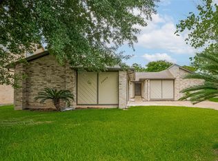 13126 Kingsmill Dr, Sugar Land, TX 77478