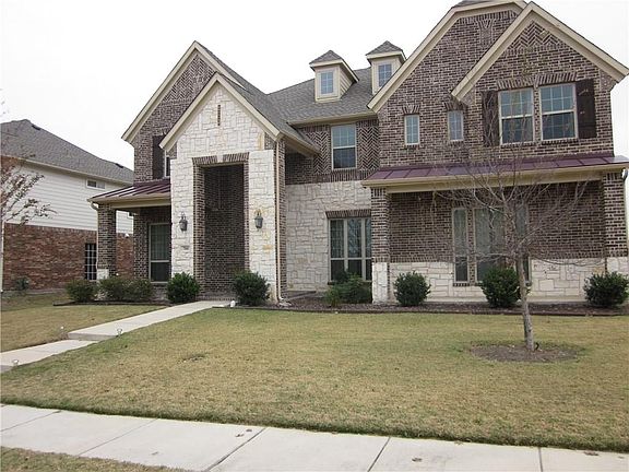 3rd image of 700 Twin Valley Dr