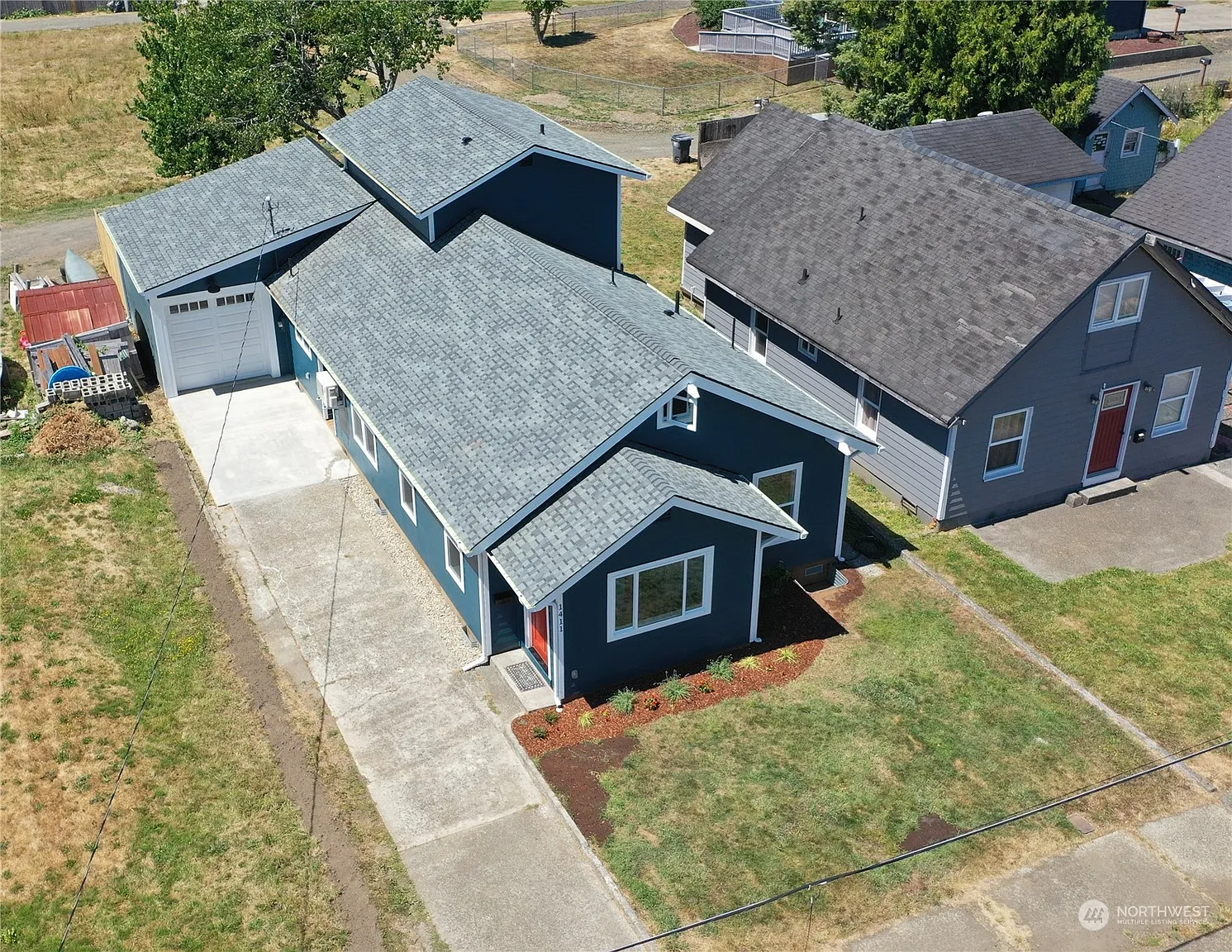 1411 Lincoln Street photo 1