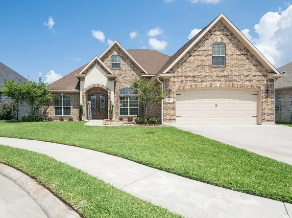 8360 Lake Placid Dr, Nederland, TX 77627