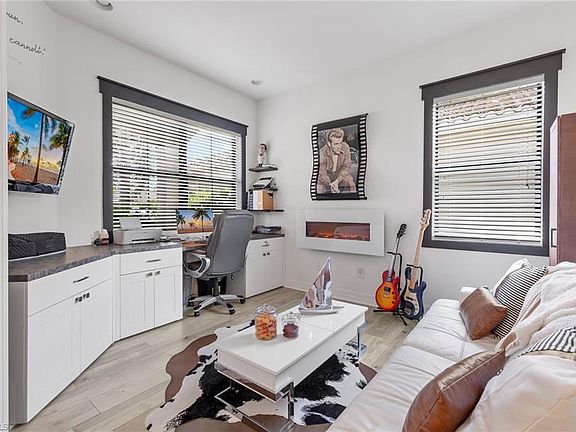 4th image of 11716 Stonecreek CIR