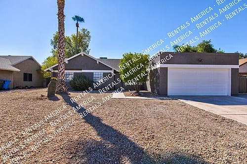 819 W Ross Ave Photo 1 819 W Ross Ave Photo 1