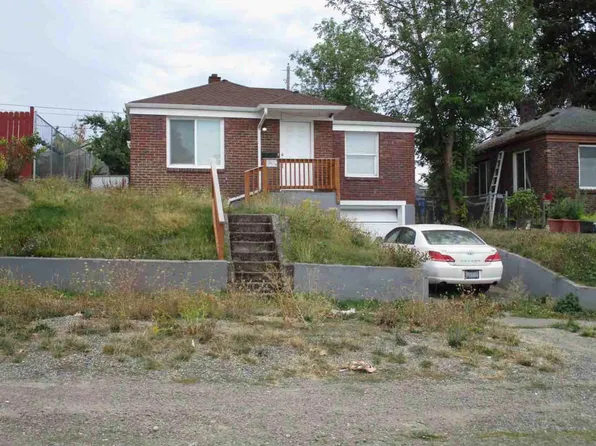 2212 E Wright Ave, Tacoma, WA 98404