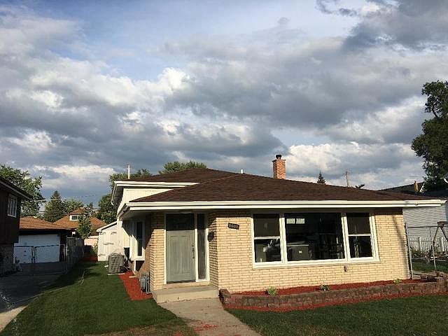 1st image of 9409 S 54th Ct