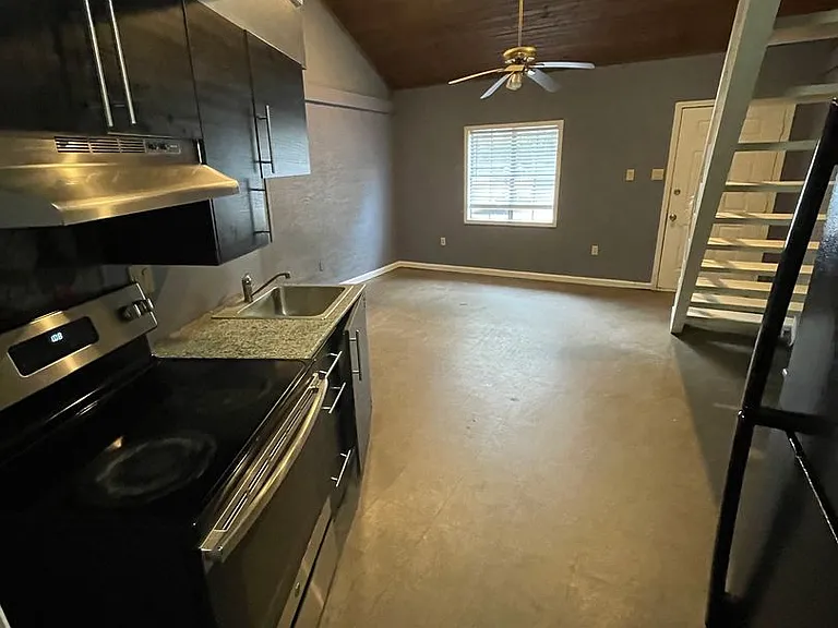 131 Marion Berry Pkwy — Photo 14