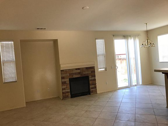 Family Room/Dining Room