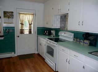 41 Elm St, Milton, NH 03851