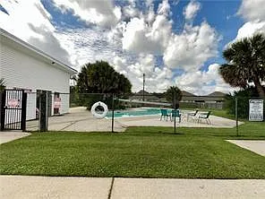 2 bed, 2.0 bath, 1200 sqft, $1,300 — Photo 4
