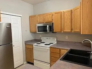 4545 Wheaton Dr #C260 — Photo 11