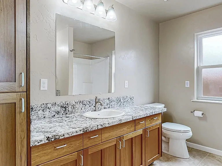 336 Ponderosa Ct — Photo 10