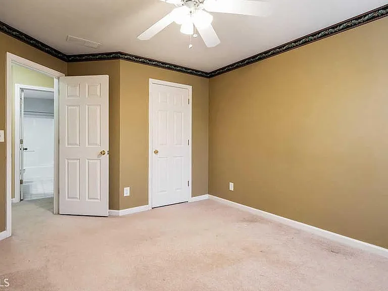 4205 Rogers Creek Ct — Photo 26