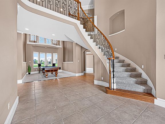 5th image of 25626 Windy Isle Ct