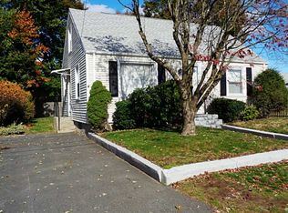 16 Poirier St, Pawtucket, RI 02861