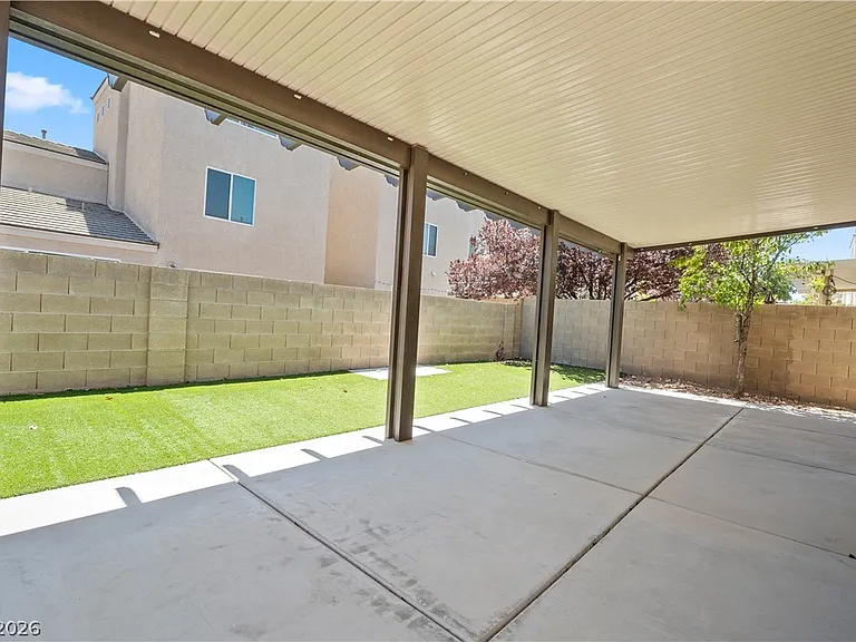 8907 W Torino Ave — Photo 12