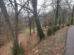 Tall Oak Ct, Kingsport, TN 37663