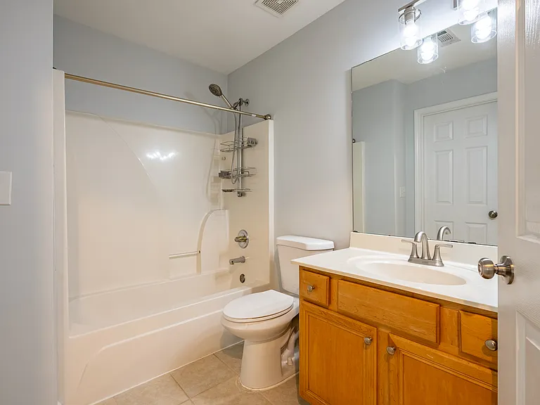 140 Galecrest Dr — Photo 18