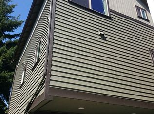 2648 B NW 57th St, SEATTLE, WA 98107