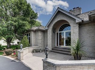 108 Singletree Rd, Orland Park, IL 60467