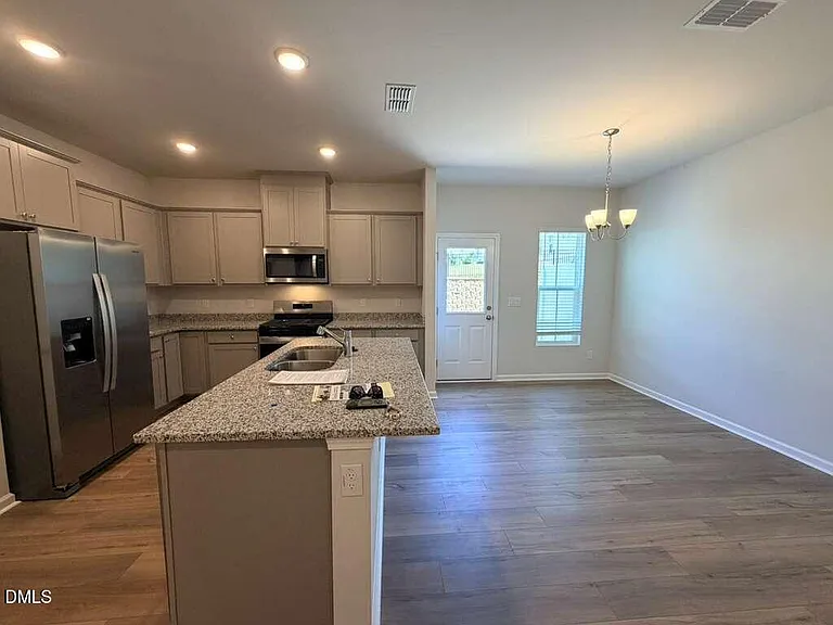 5024 Reader Way — Photo 6